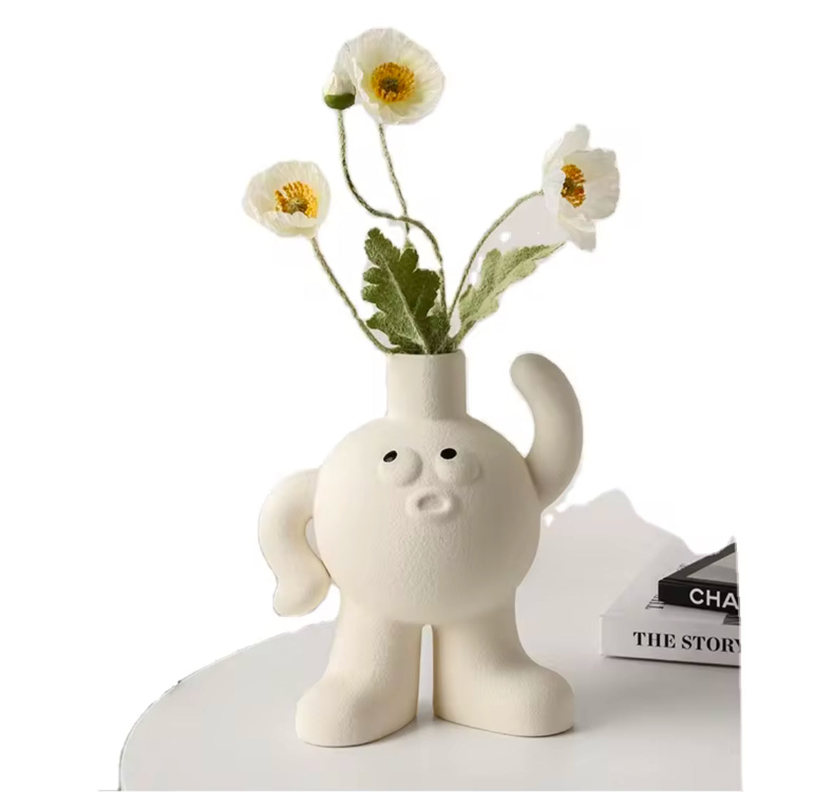 Big feet Flower vase scratching the head
