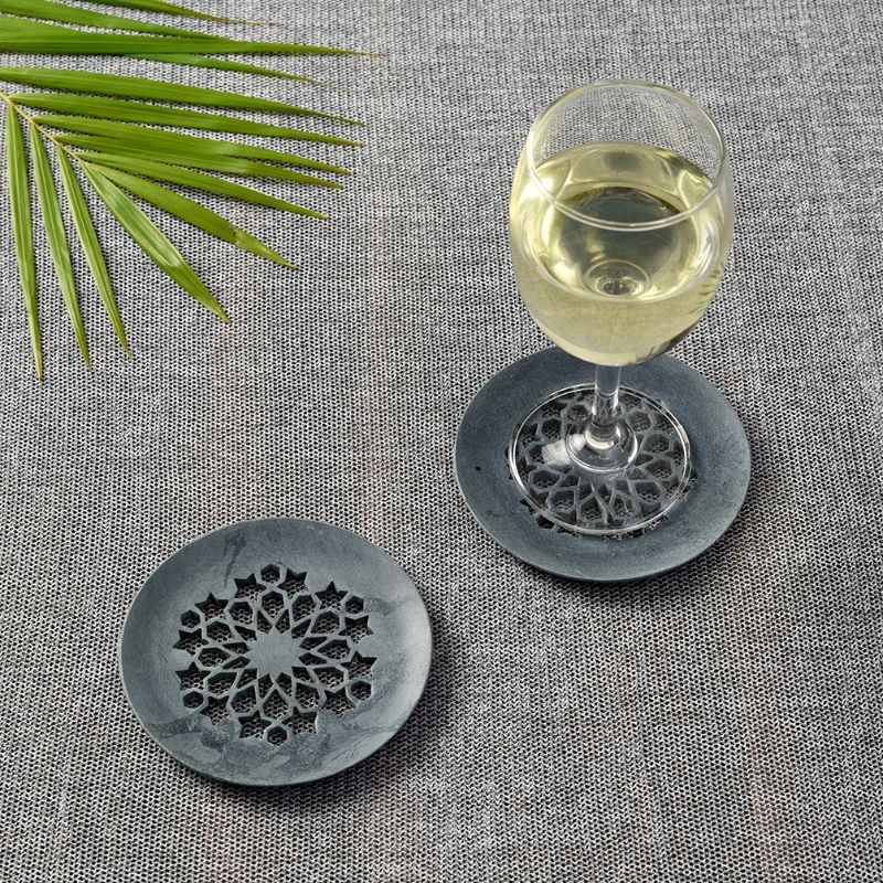Handcarved grey circular coaster in Soap Stone(Set of 2)