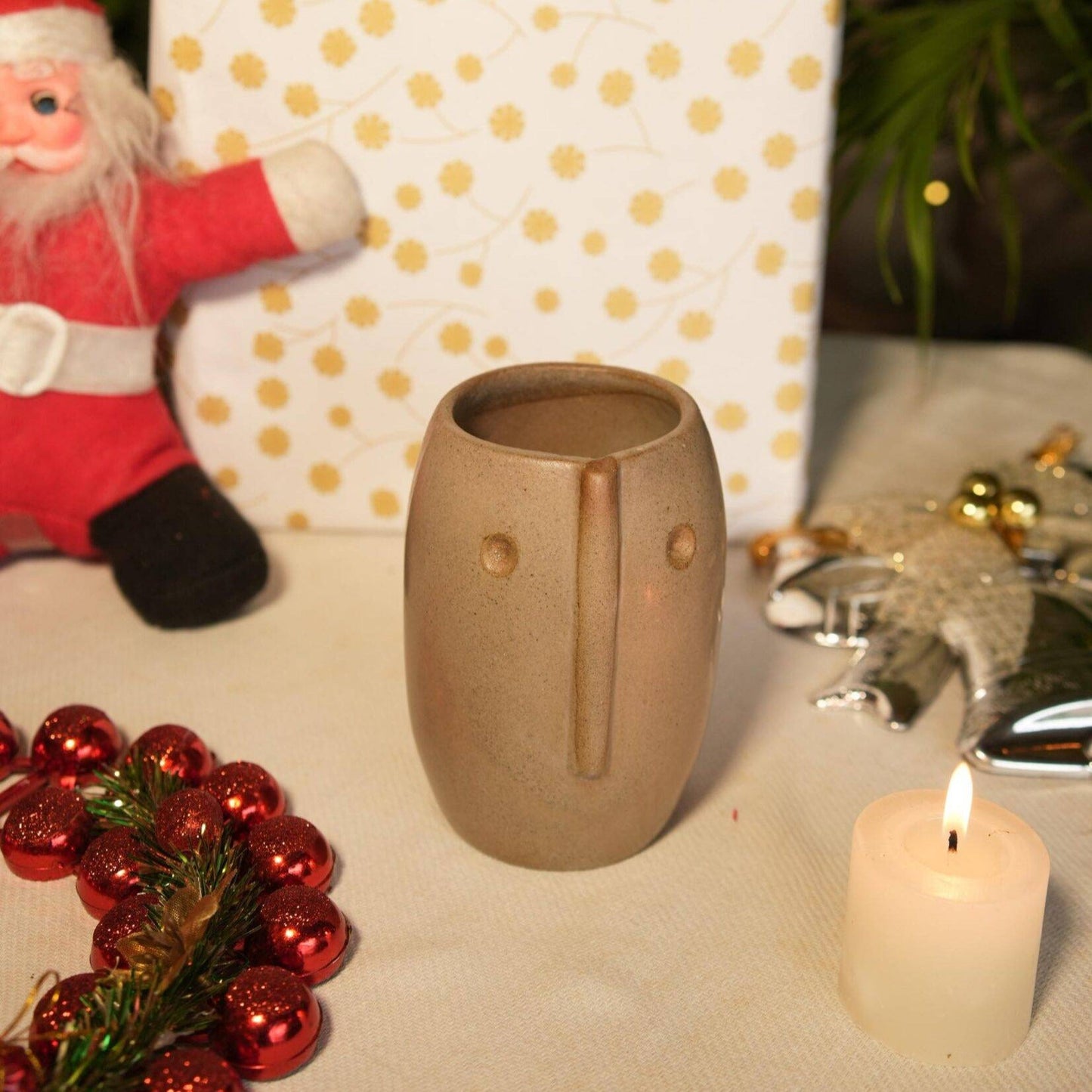 Santa Vase-Beige