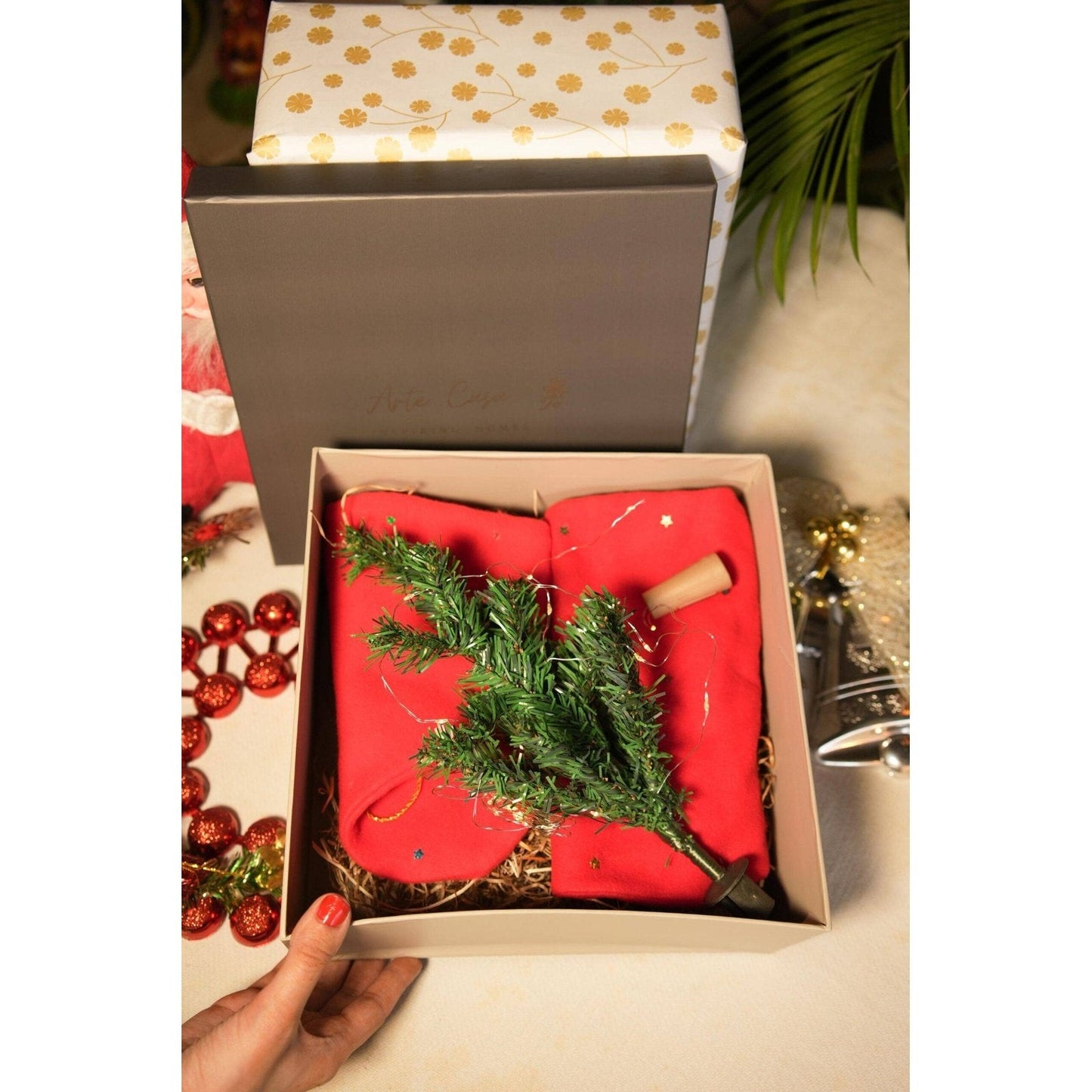 Secret Santa Gift box3