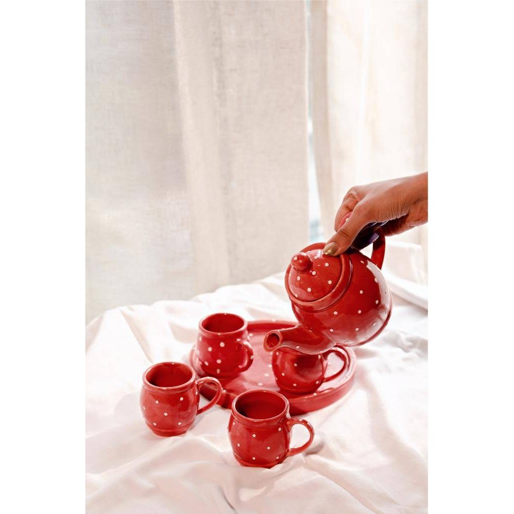 Radiant Red polka Tea arrangement