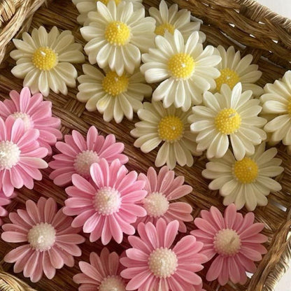 Floating Daisy Candles Pack of 4 Pink& White