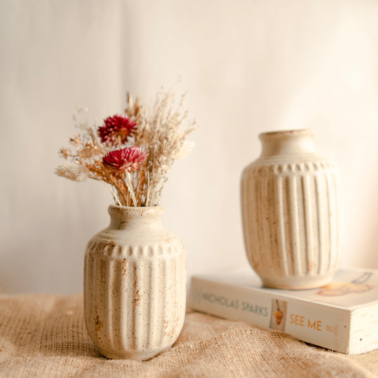 Retro vase with bunch-Medium