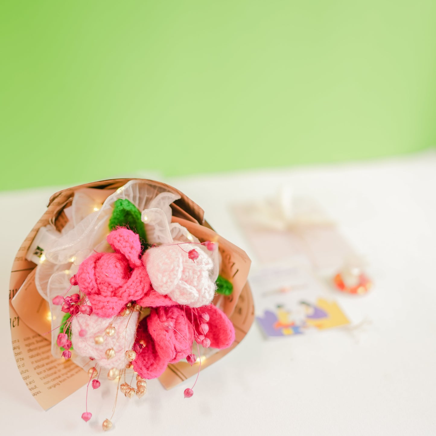 Pretty Pansy Bouquet Rakhi hamper