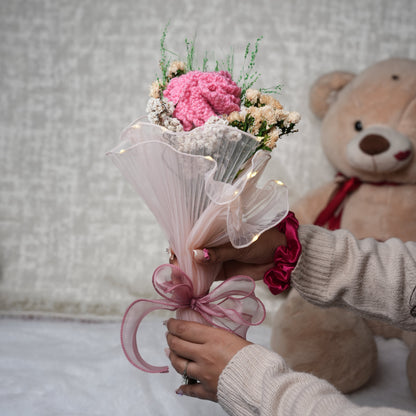 Pink Whisper Crochet Carnations – Handcrafted Forever Flower Décor | ArteCasa