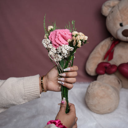 Pink Whisper Crochet Carnations – Handcrafted Forever Flower Décor | ArteCasa