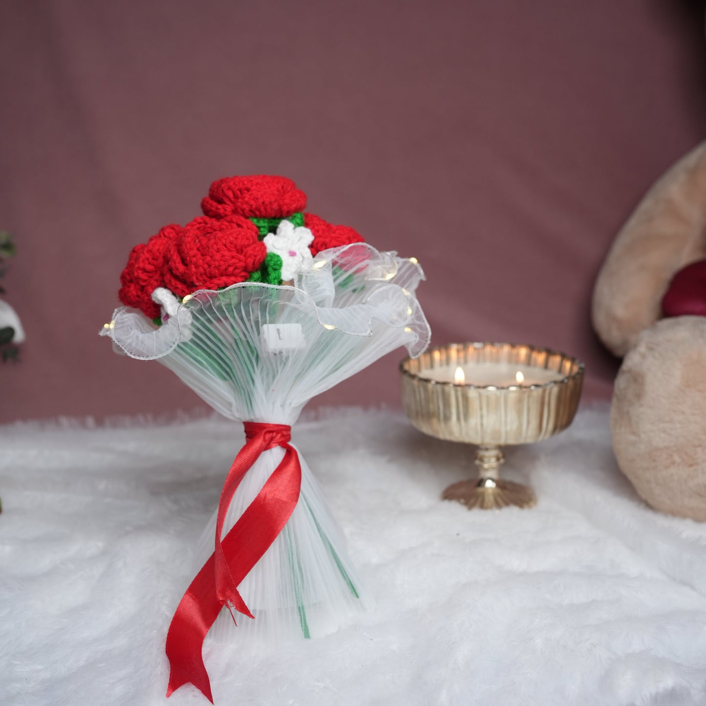 Radiant Red Rose Bloom – Handcrafted Crochet with LED Glow | ArteCasa