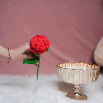 Handcrafted Red Crochet Rose – Forever Flower Décor | ArteCasa