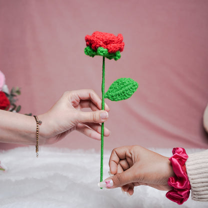 Handcrafted Red Crochet Rose – Forever Flower Décor | ArteCasa