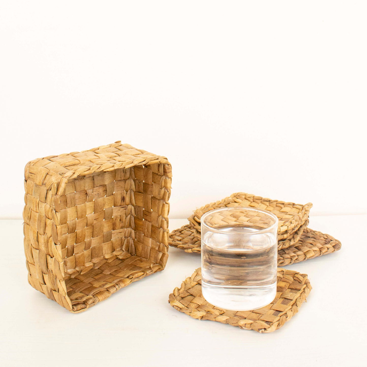 Sq. Weave Coasters | Byora Homes | Brown | Water Hyacinth