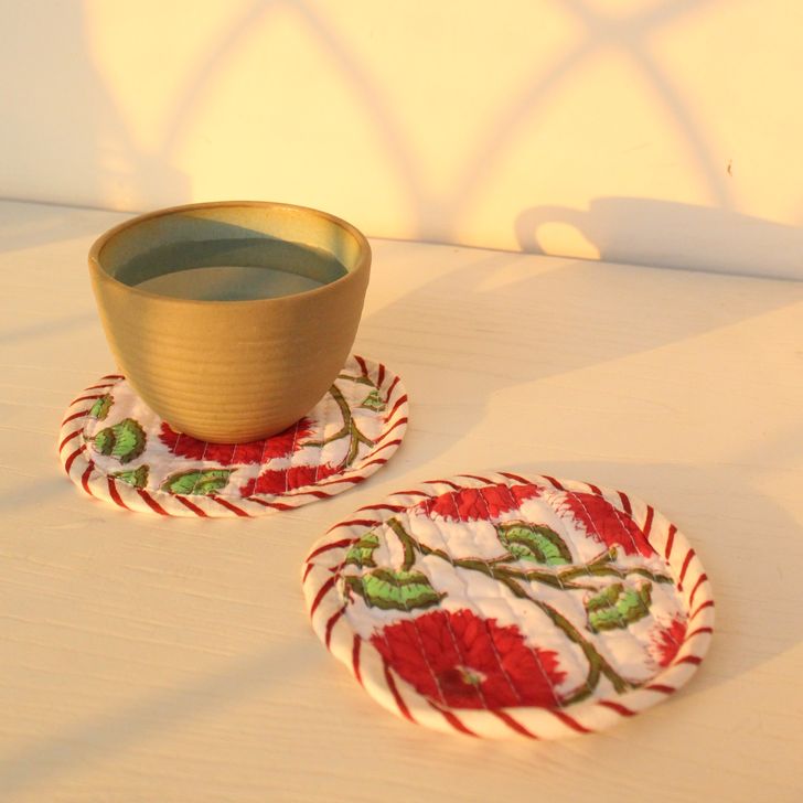 Daisy Fabric Coasters | Byora Homes | Red & White | Fabric | Set of 2