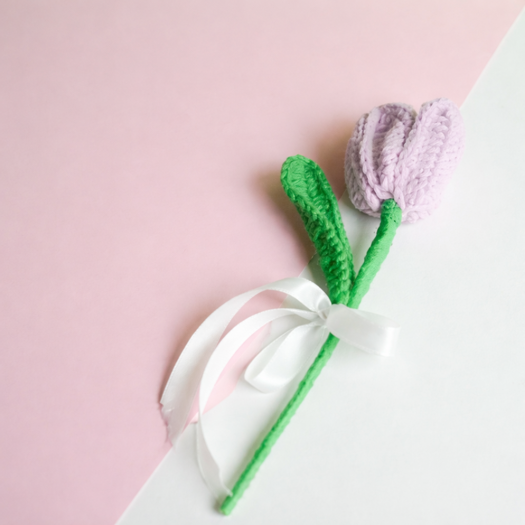 Handcrafted Tulip Crochet – Light Purple Forever Flower | ArteCasa