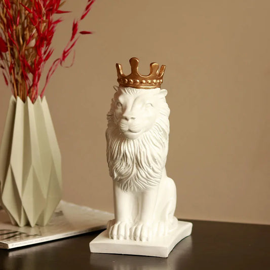 White Lion king sculpture