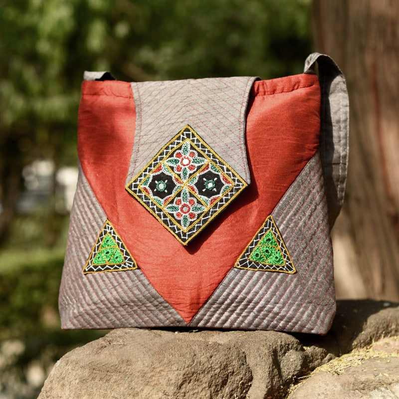 banjara embroidery Hand bag