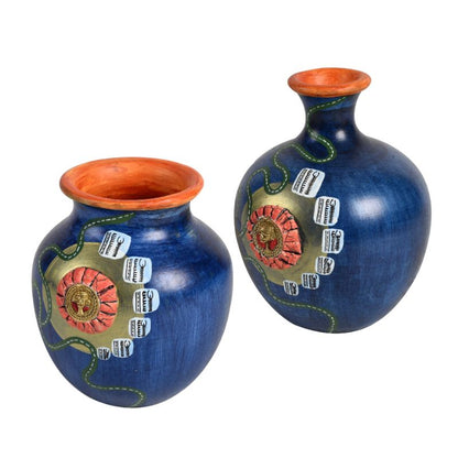 terracotta handpainted home decorative aqua flower vase with brass motifs(Set of 2)