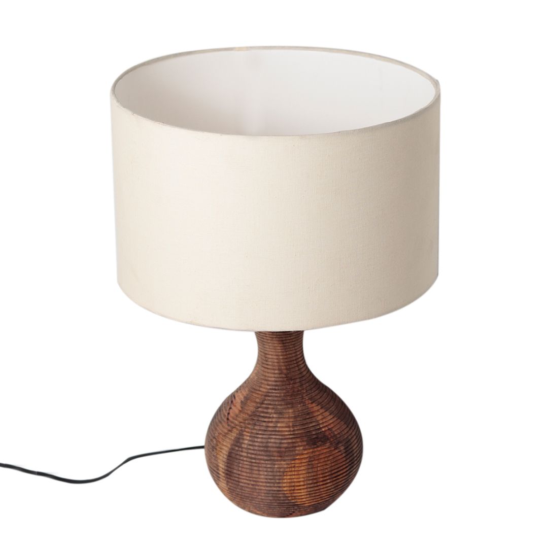 "Matka Ribbed" sheesham wood table lamp with off-white shade