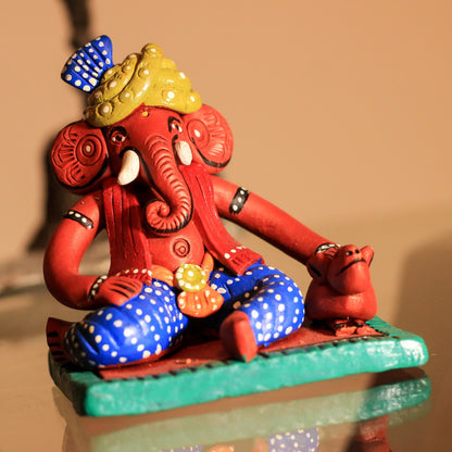 Terracotta Ganesha Plate With Rat