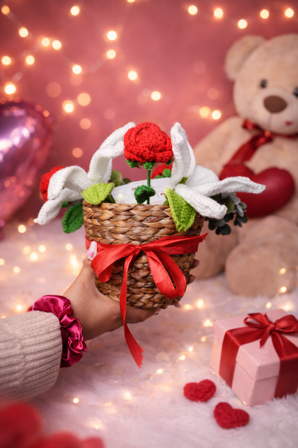 Rustic Romance Bamboo Basket – Handcrafted Floral Gift Hamper | ArteCasa