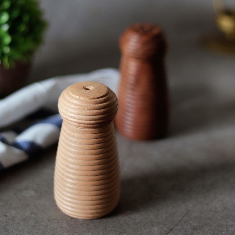 "Ripple Wood" handcrafted salt & pepper shaker in Mango Wood