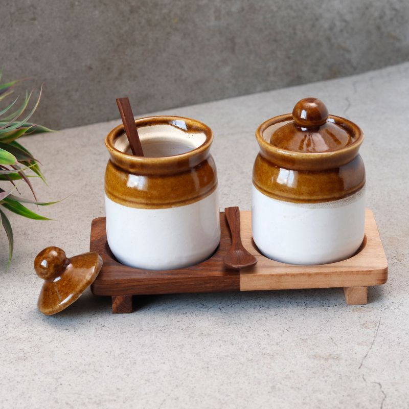 "Old Fashioned Chutney & Pickel" ceramic Martaban Jar set with "Wood Fusion" base tray in Mango & Sheesham Wood