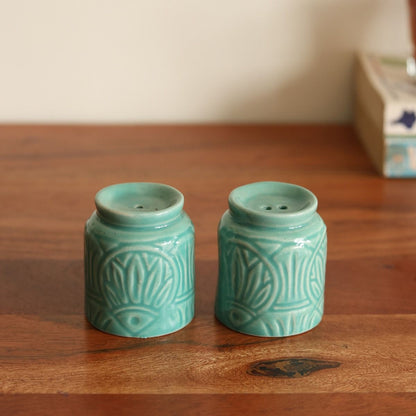 "Mandala Embossed" handcrafted ceramic salt & pepper shaker