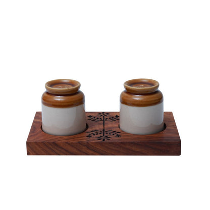 "Royal Garnishers" ceramic Salt & Pepper shaker with sheesham wood base tray