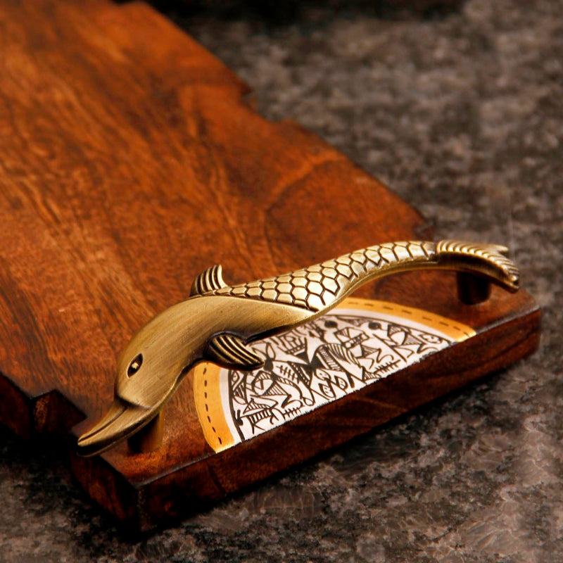 Madhubani painted Wooden Platter Tray